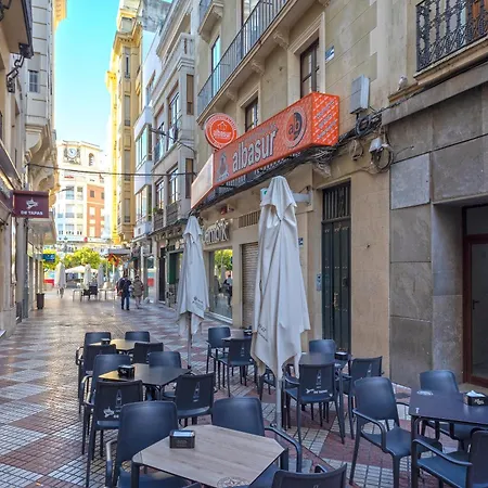 Διαμέρισμα Genteel Plaza De Tendillas Ii *