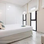アパート Genteel Plaza De Tendillas